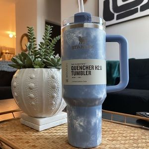 NEW Target Exclusive Stanley Stainless Steel H2.0 FlowState Quencher Tumbler